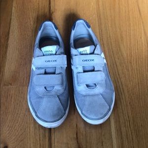 GEOX Boy’s breathable sneaker